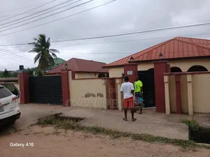 5bdrm House in Christian Village for rent