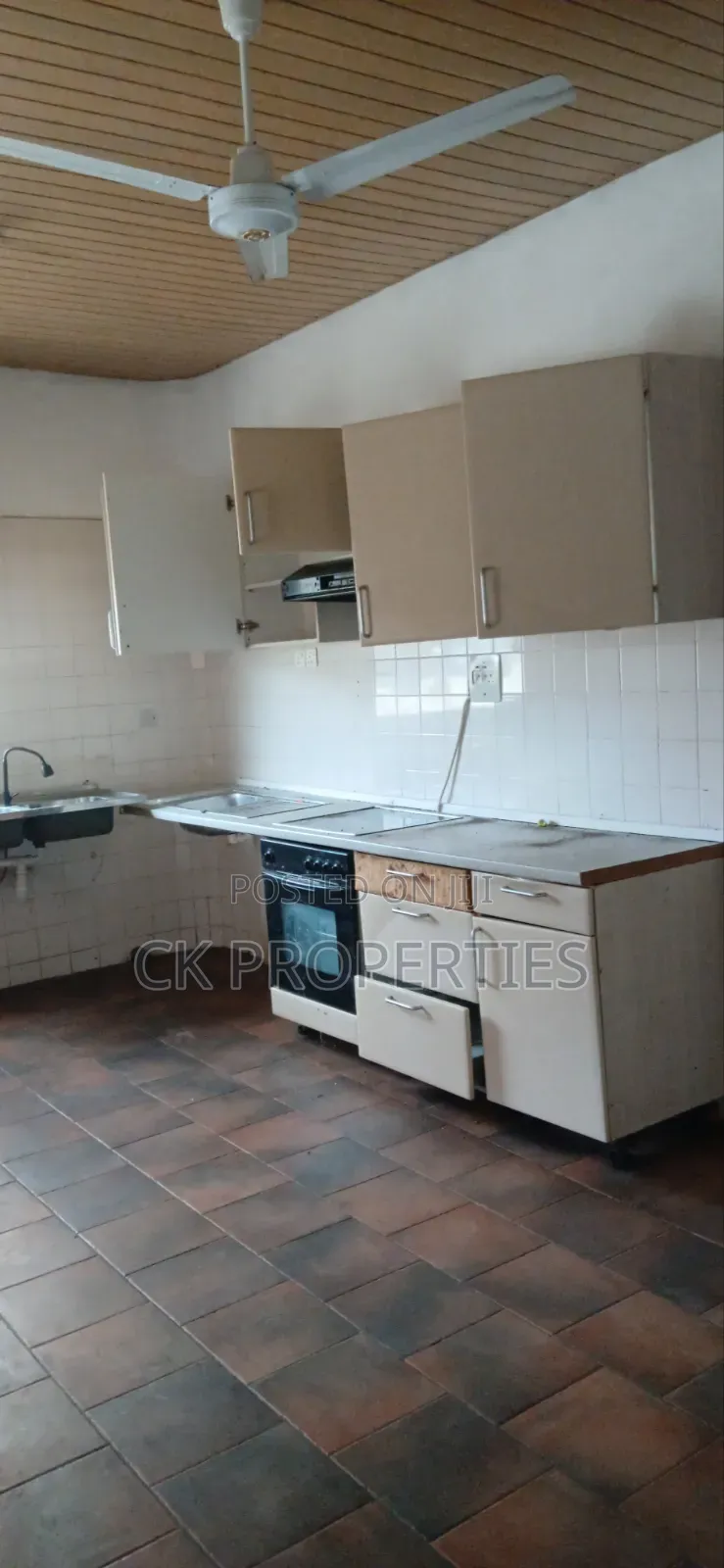 5bdrm House in Christian Village for rent