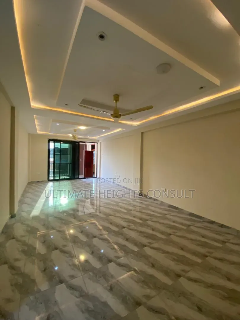 3bdrm Apartment in Akweteyman, Pentecost for rent
