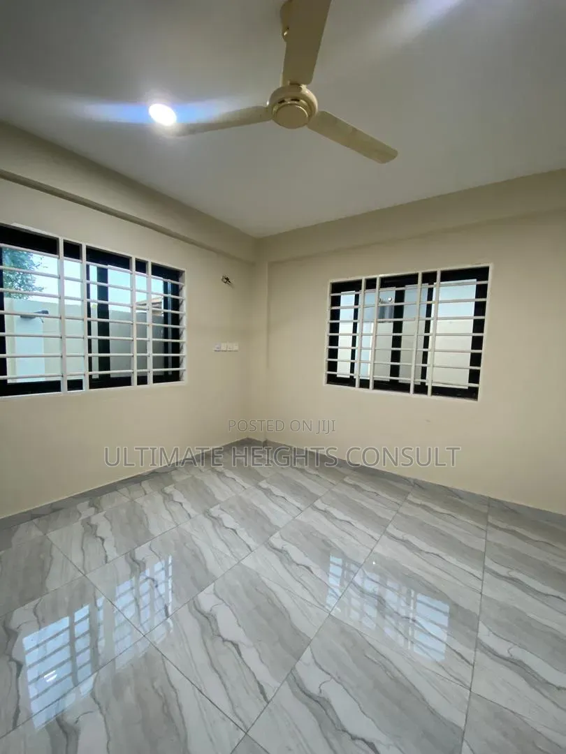 3bdrm Apartment in Akweteyman, Pentecost for rent