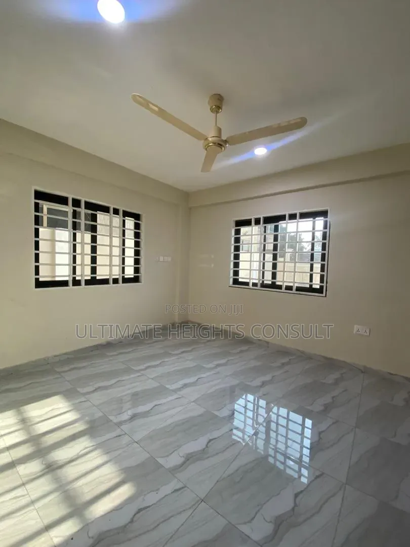 3bdrm Apartment in Akweteyman, Pentecost for rent