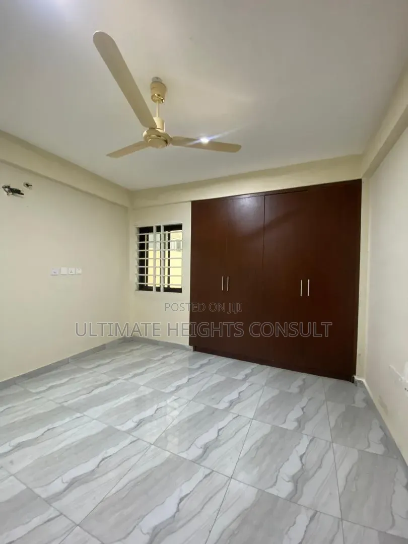 3bdrm Apartment in Akweteyman, Pentecost for rent