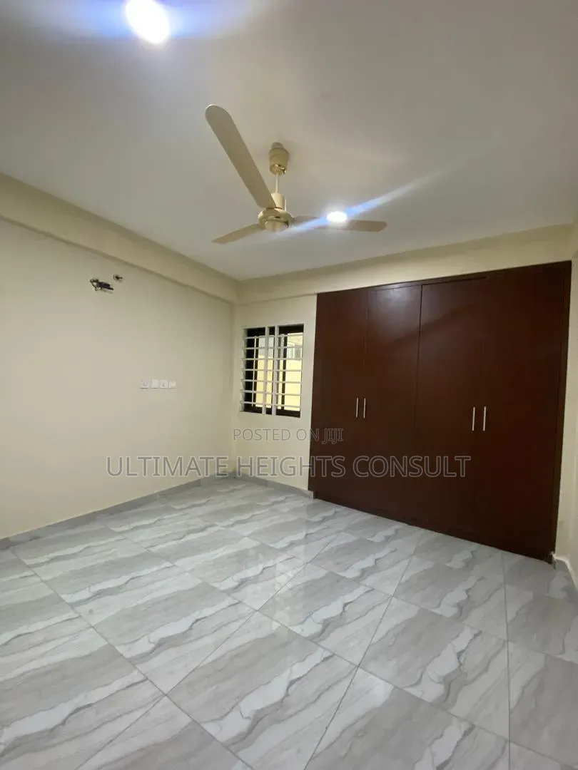 3bdrm Apartment in Akweteyman, Pentecost for rent