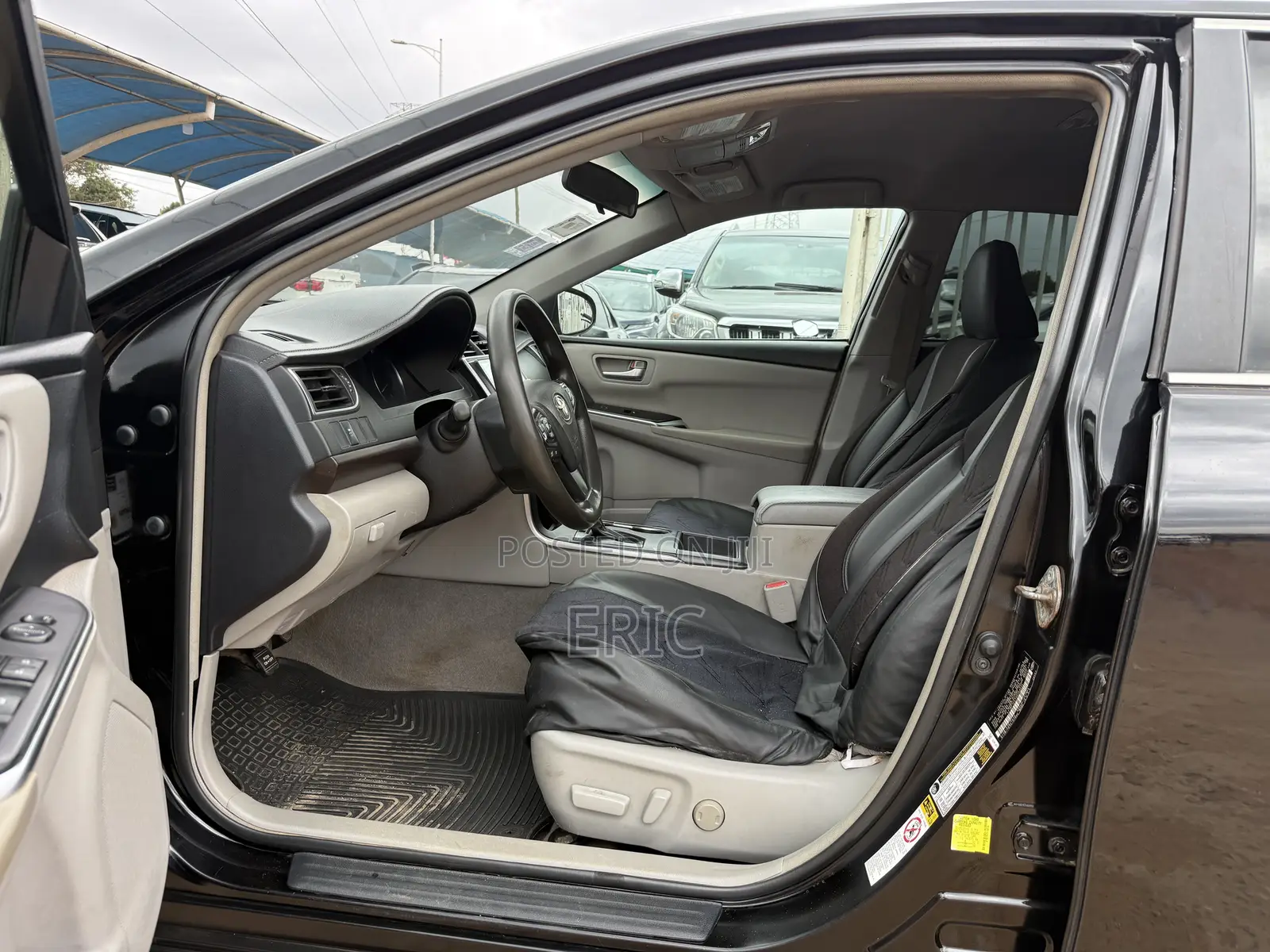 Toyota Camry LE 4dr Sedan (2.5L 4cyl 6A) 2017 Black