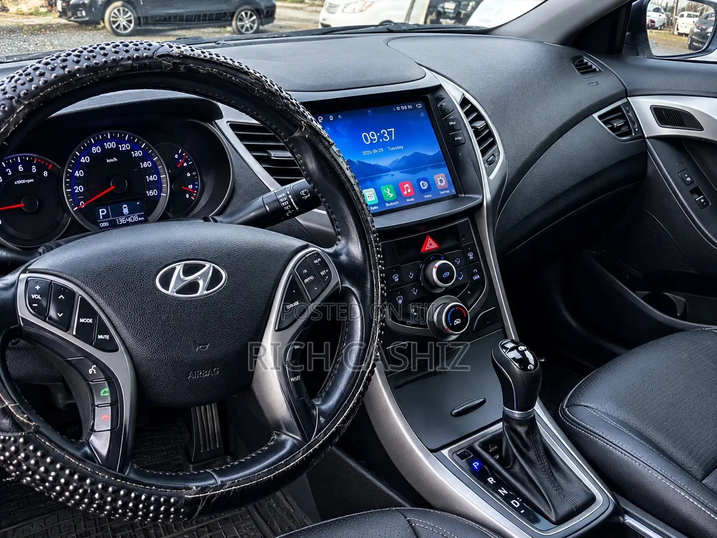 Hyundai Elantra 2014 Red