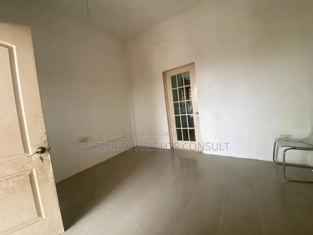 1bdrm Apartment in Sowutoum, Last Stop for rent
