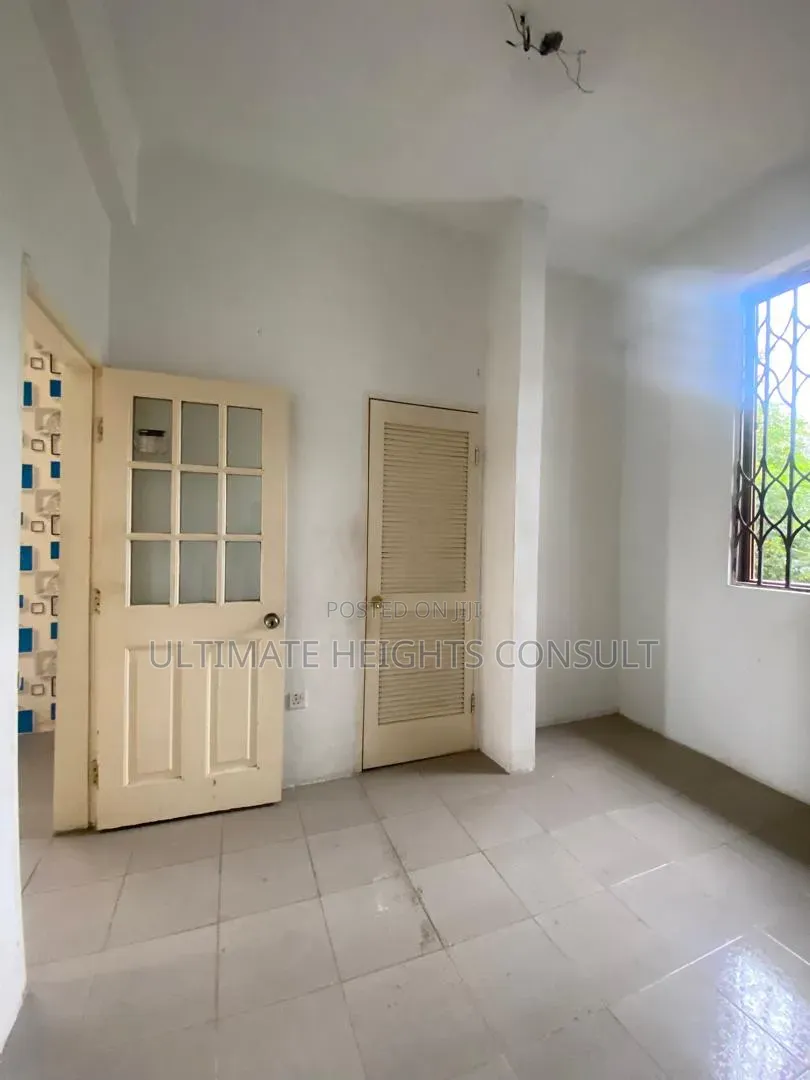 1bdrm Apartment in Sowutoum, Last Stop for rent