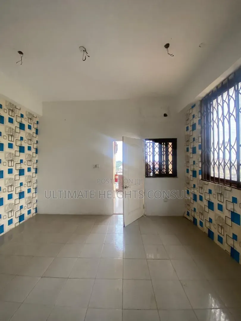1bdrm Apartment in Sowutoum, Last Stop for rent