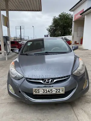 Hyundai Elantra GLS Sedan FWD (1.8L 4cyl 6A) 2013 Gray