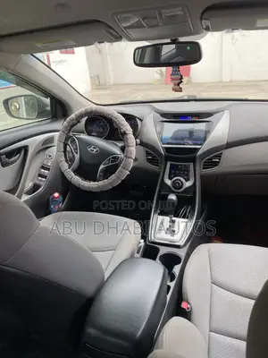 Hyundai Elantra GLS Sedan FWD (1.8L 4cyl 6A) 2013 Gray