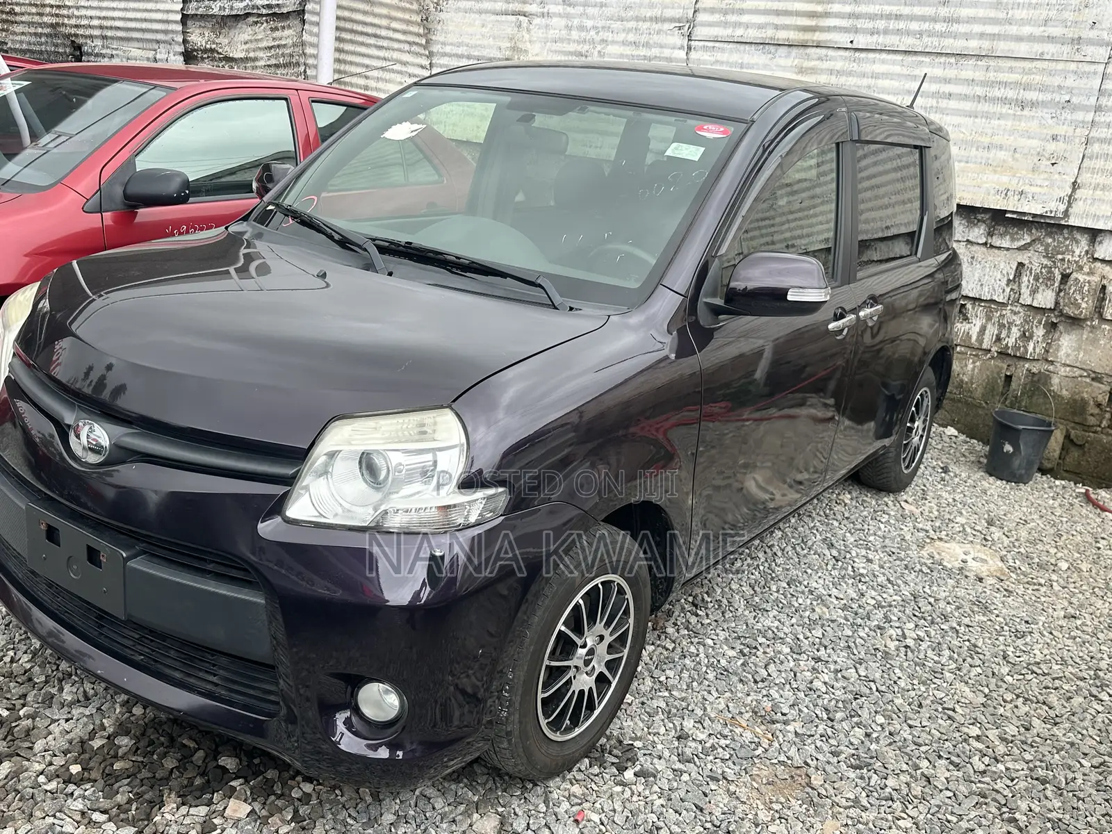 Toyota Sienta 1.5 AWD (6-seater) 2016 Black