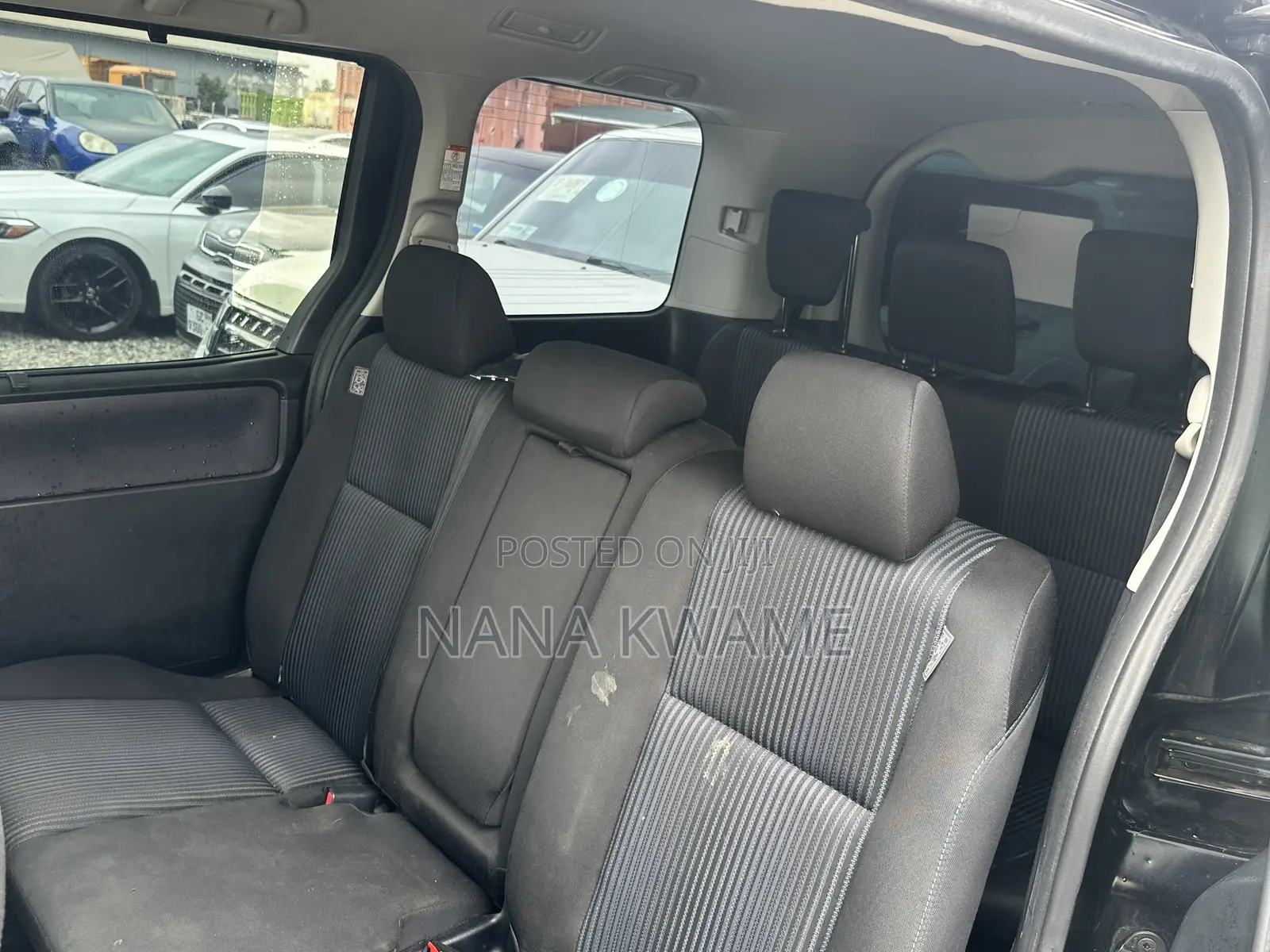 Toyota Voxy V 4WD 8-Seater 2017 Black