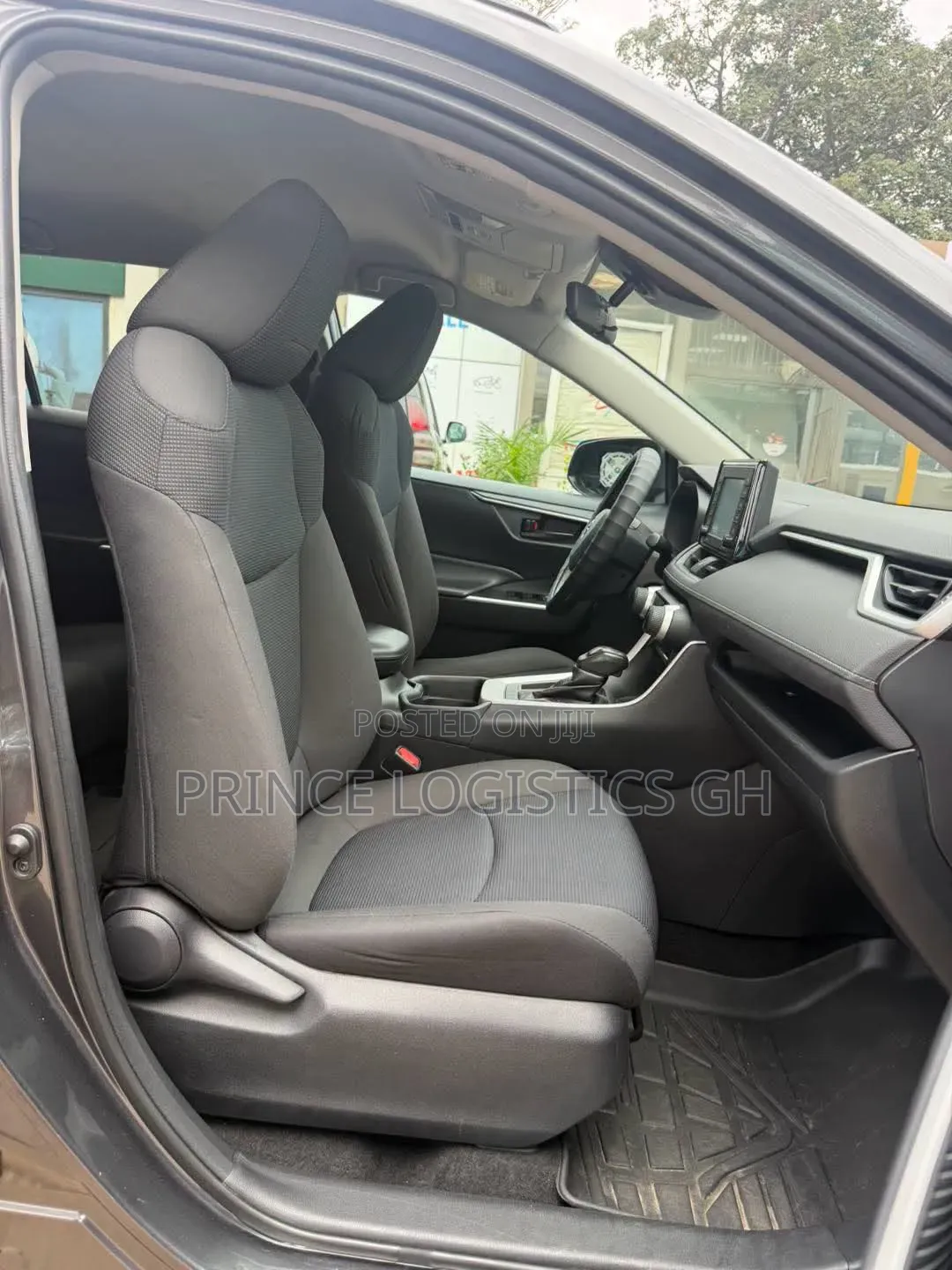 Toyota RAV4 LE 2021 Gray