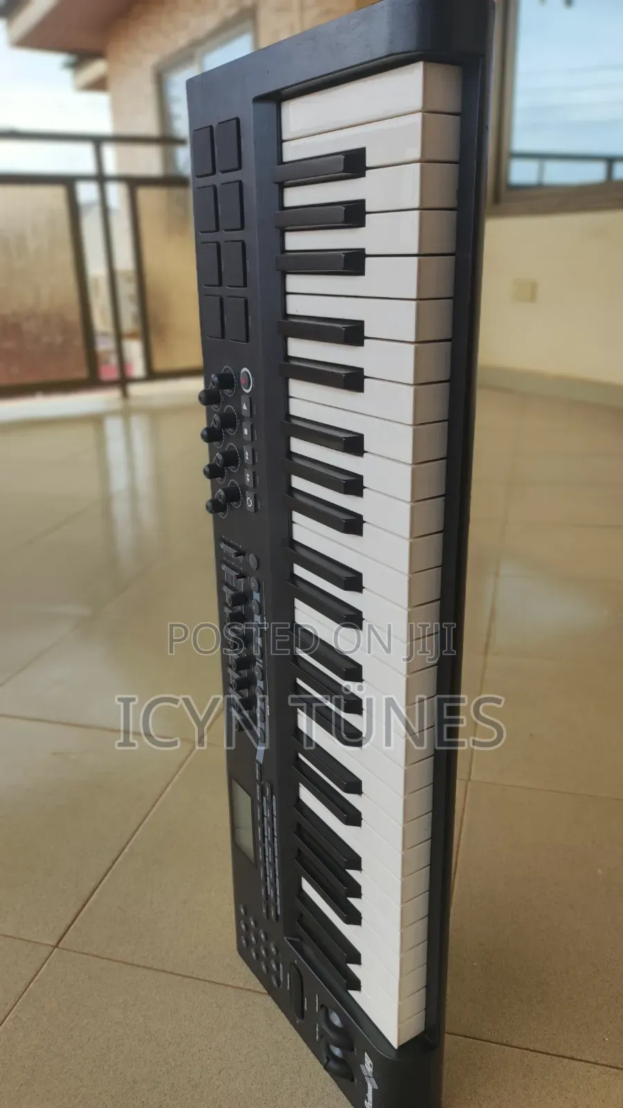 M-Audio Axiom 49 MIDI Keyboard