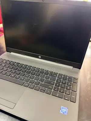 Laptop HP 250 G8 4GB Intel HDD 500GB