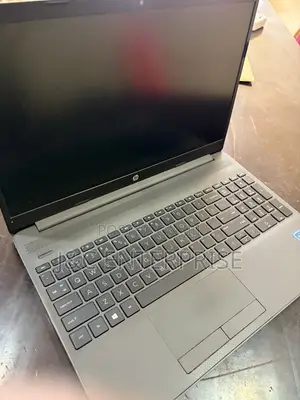 Laptop HP 250 G8 4GB Intel HDD 500GB