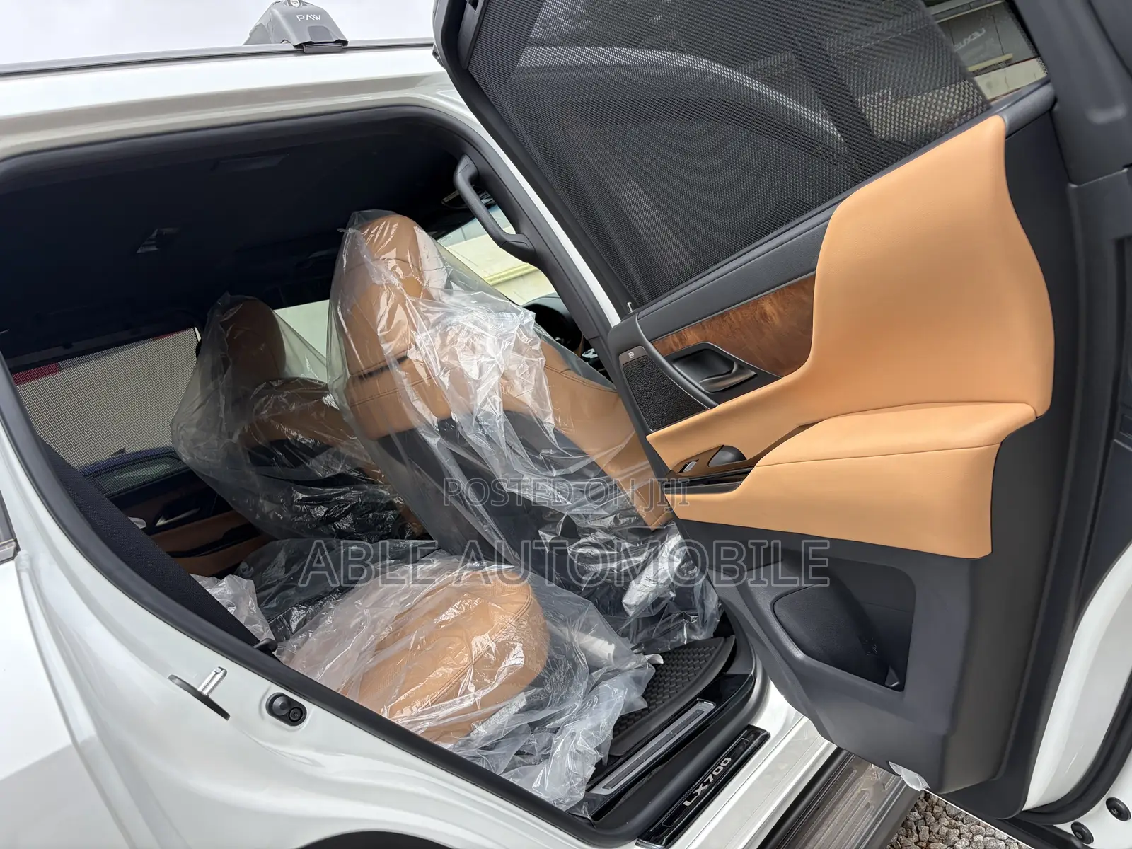 Lexus LX 500d 2026 White
