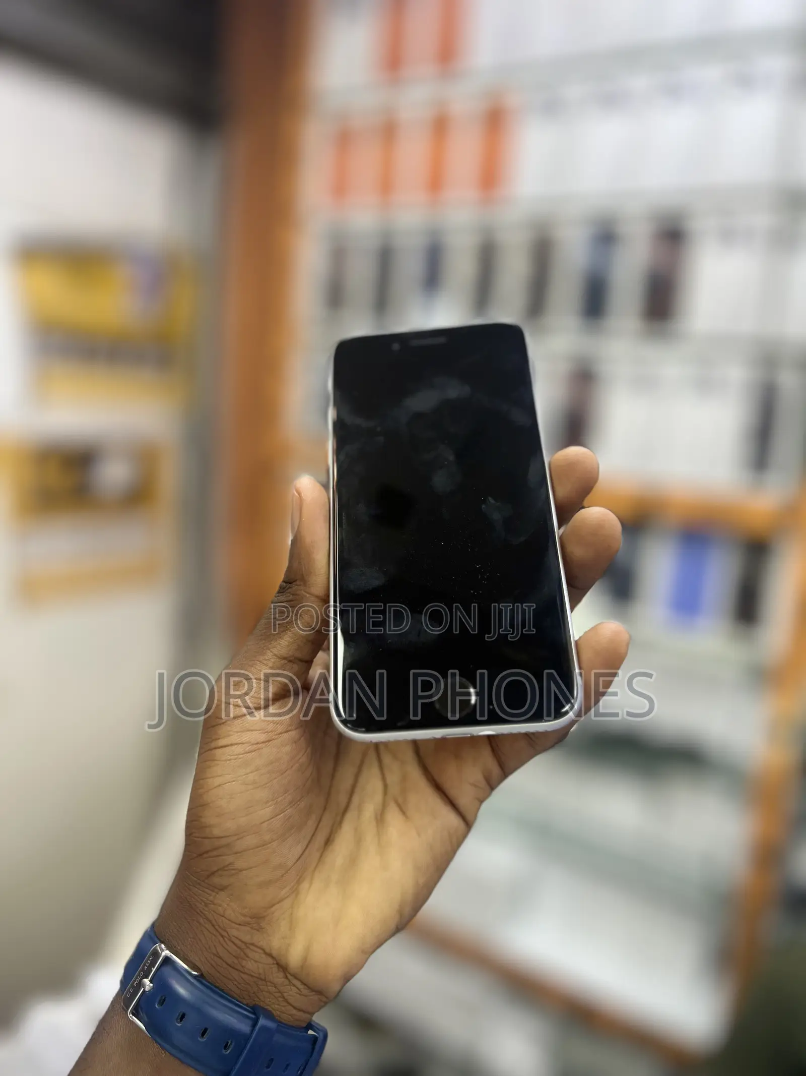 Apple iPhone SE (2020) 64 GB White