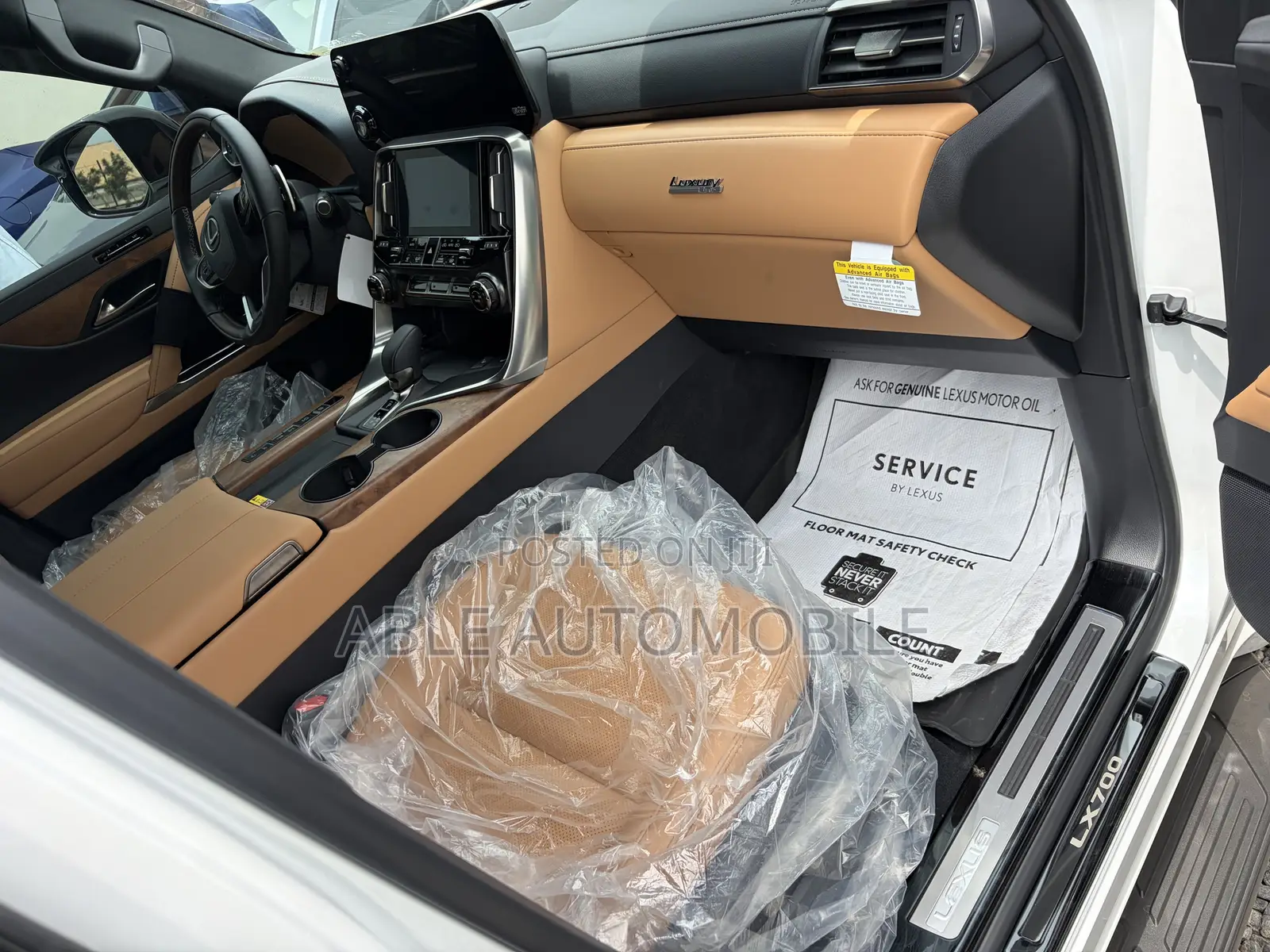 Lexus LX 500d 2026 White