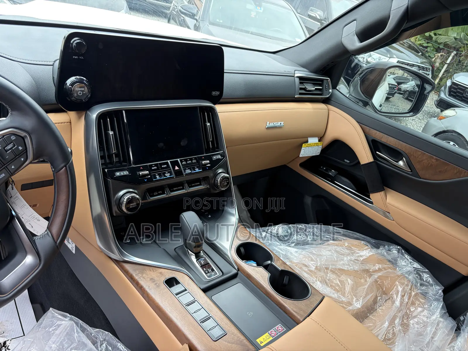 Lexus LX 500d 2026 White