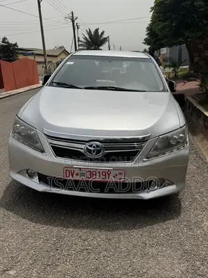 Toyota Camry 2014 Silver