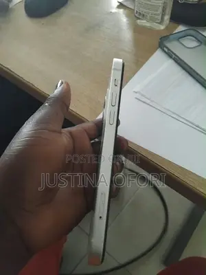 Apple iPhone 12 64 GB White