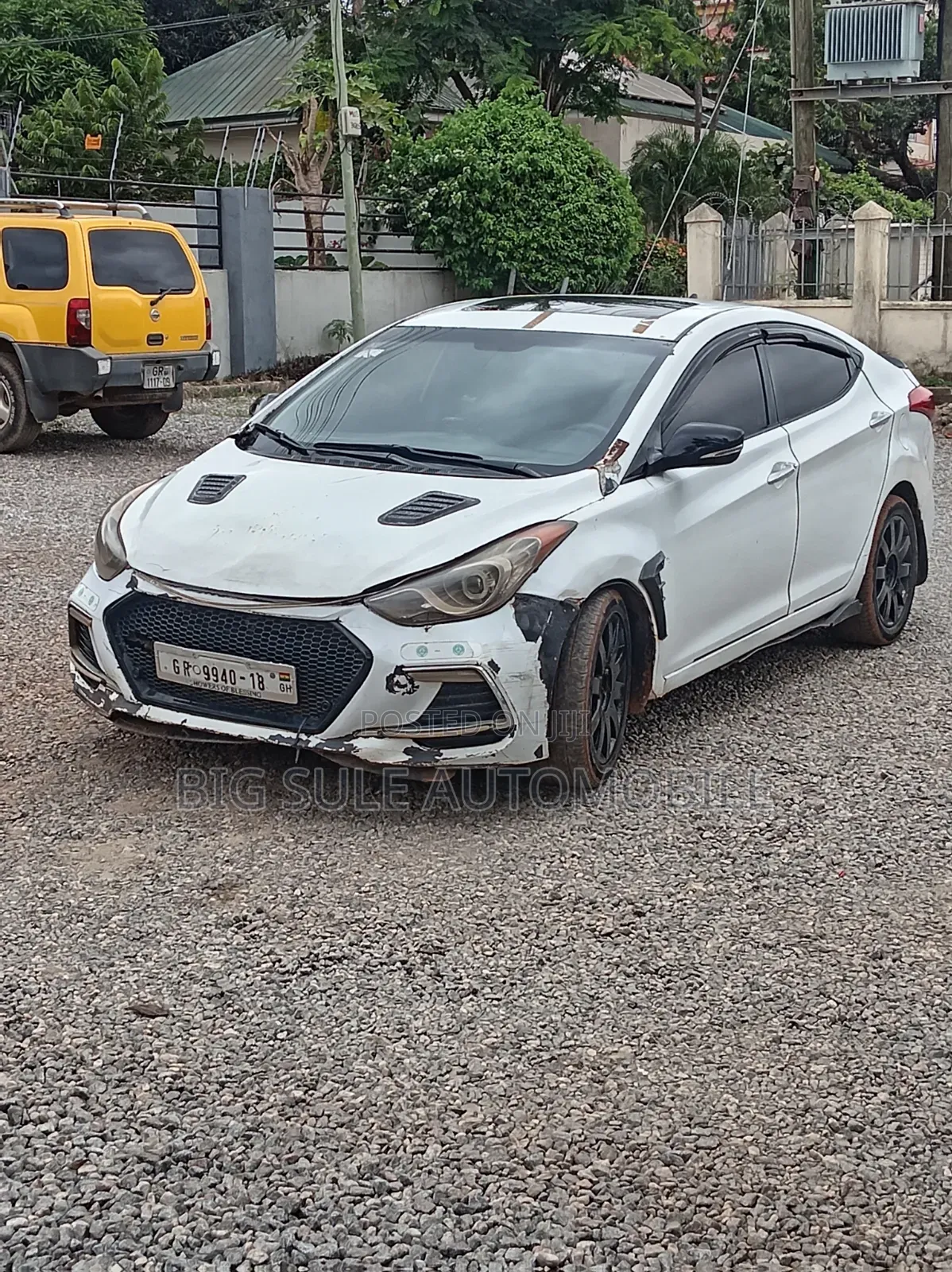 Hyundai Elantra Limited 2012 White