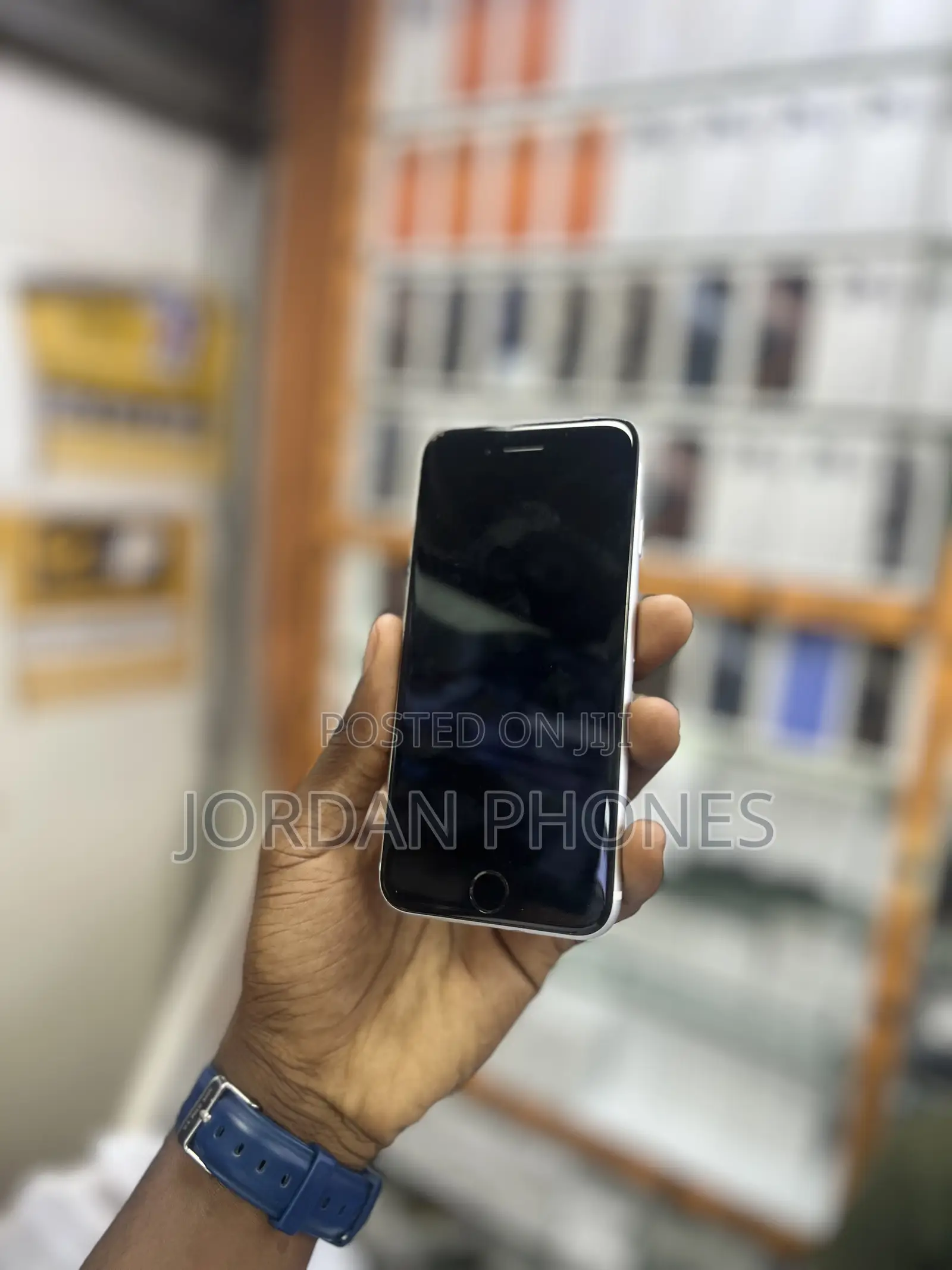 Apple iPhone SE (2020) 64 GB White
