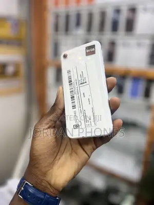 Apple iPhone SE (2020) 64 GB White