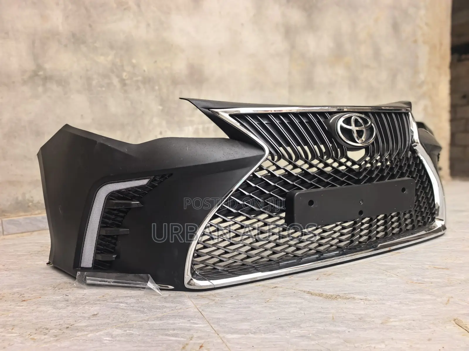 Carmy Lexus Front Bumper 2011-2014