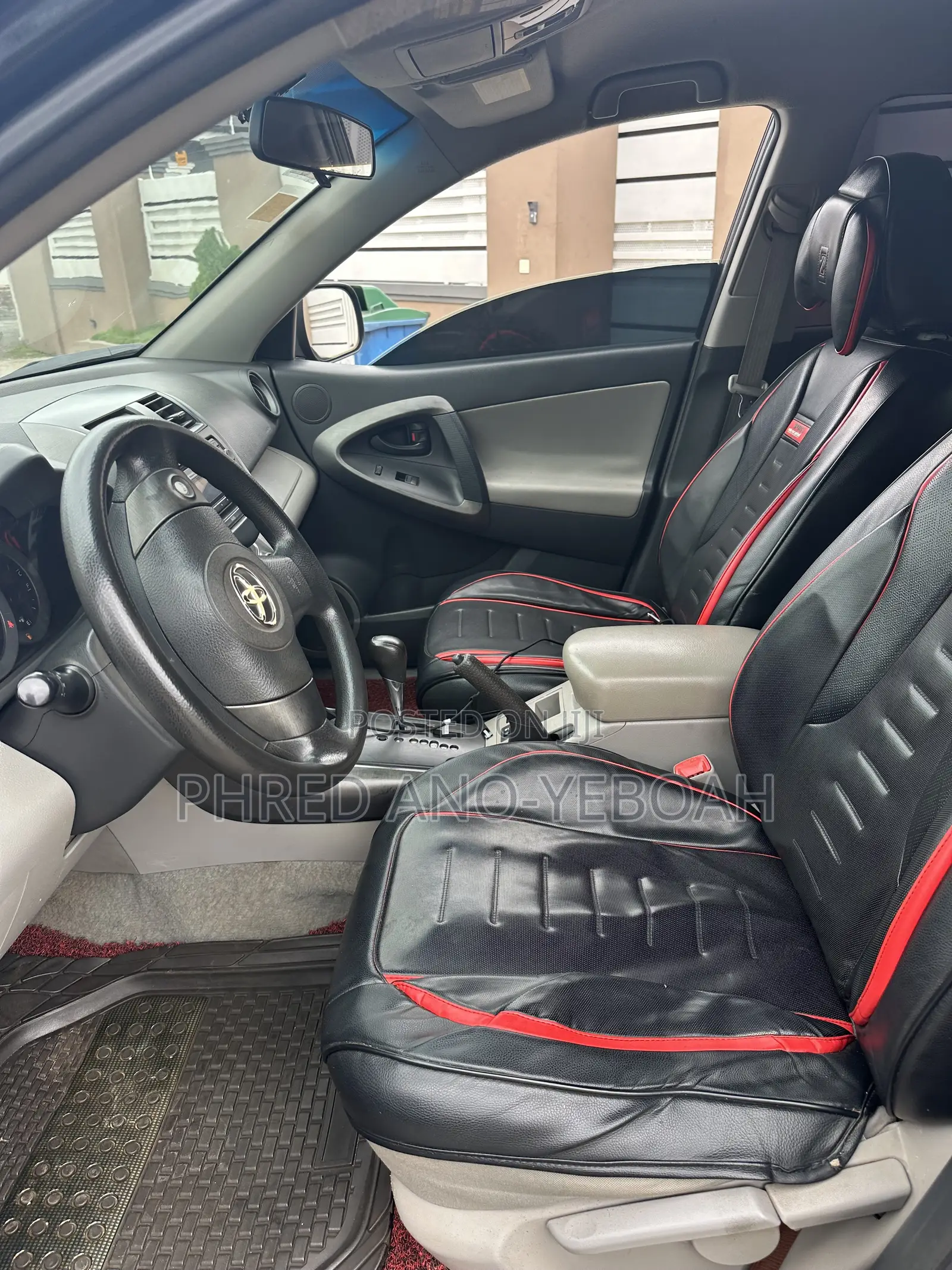 Toyota RAV4 LE AWD (2.5L 4cyl 6A) 2013 Black