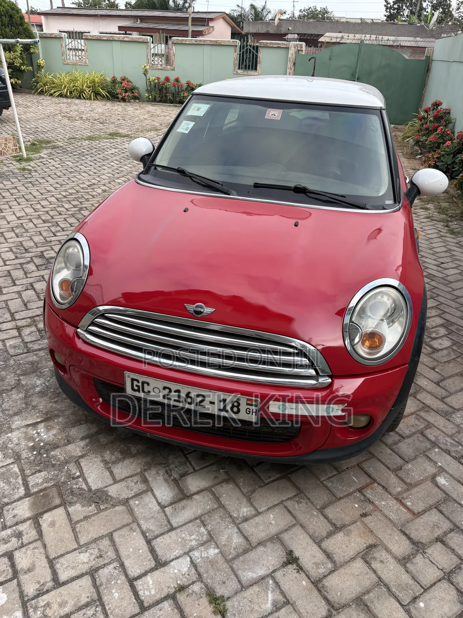 Mini Cooper 2012 Red