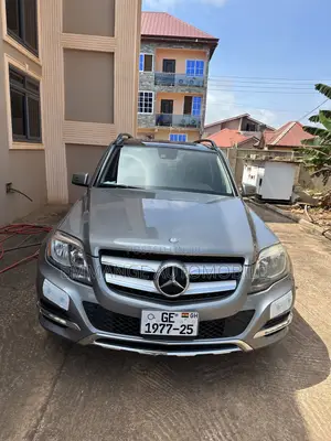 Mercedes-Benz GLK-Class Base GLK 350 4dr AWD 4MATIC (3.5L 6cyl 7A) 2015 Gray