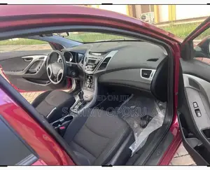 Hyundai Elantra GLS Sedan FWD (1.8L 4cyl 6M) 2013 Red