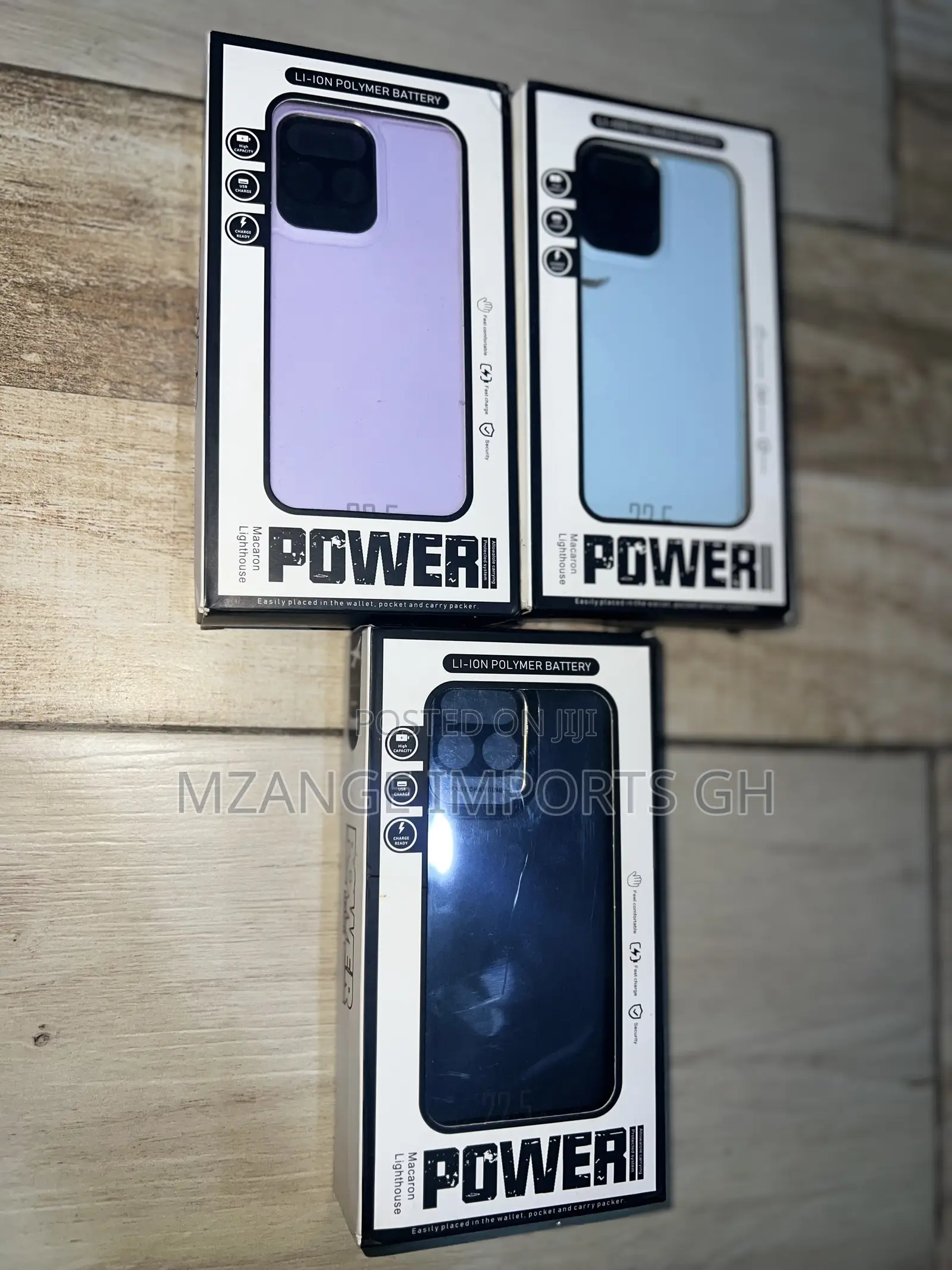 20,000mah 22.5w High Quality Powerbank With Multiple Ports and Cables