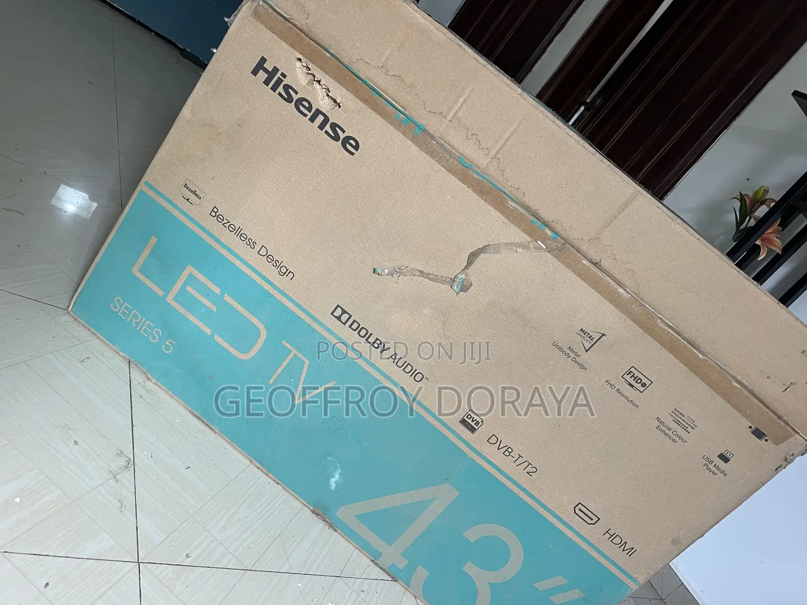 Hisense TV 43 Inches