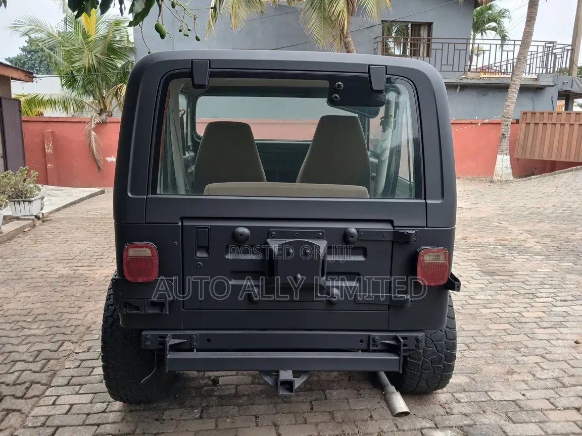 Jeep Wrangler Base 4x4 1993 Black