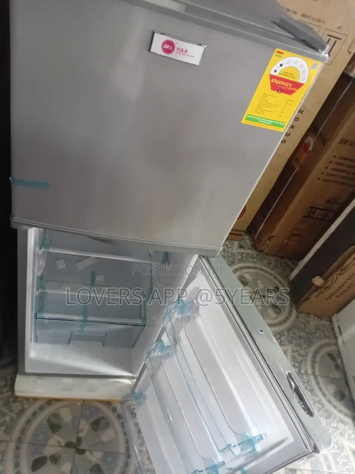 Durable Feels H a Refrigerator 150L Refrigerator.