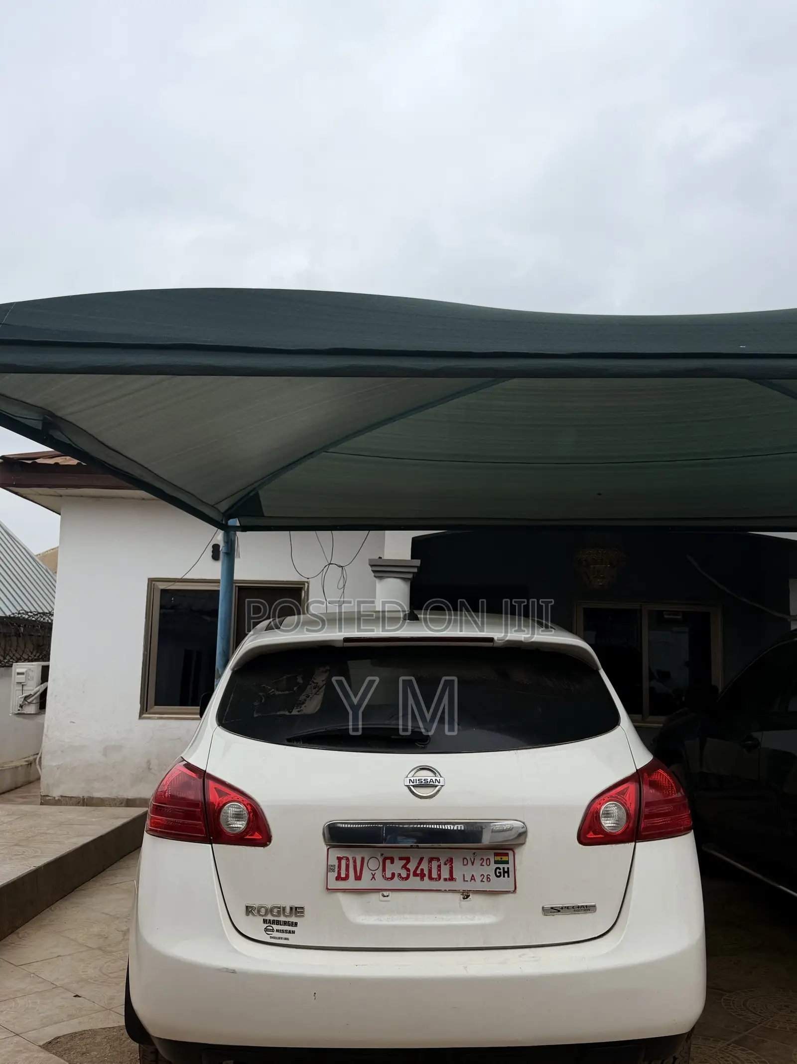 Nissan Rogue S 4dr SUV (2.5L 4cyl CVT) 2014 White