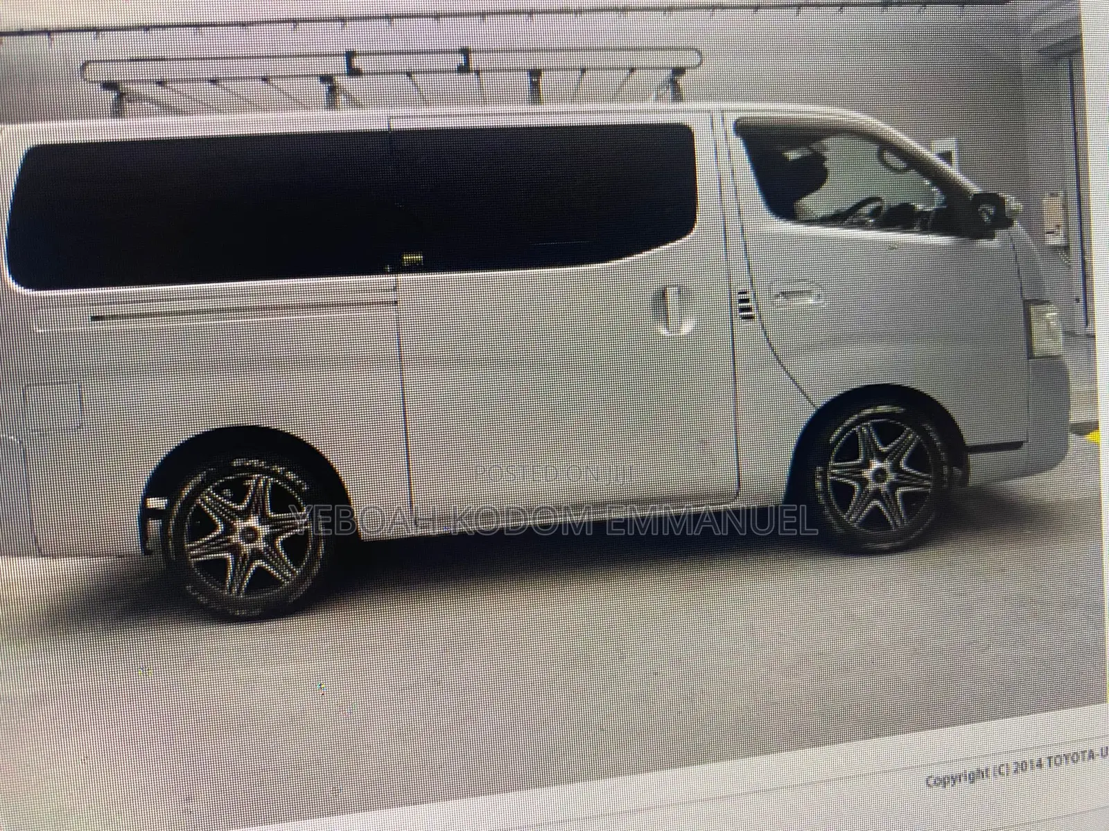 Nissan Caravan (Urvan) 2012 Silver