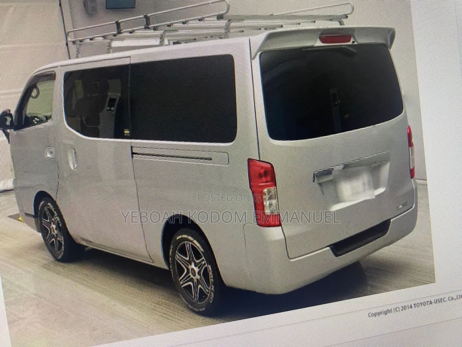 Nissan Caravan (Urvan) 2012 Silver