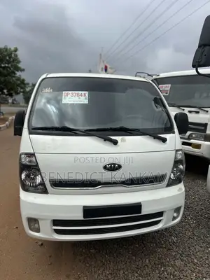 Kia Bongo 2012 White