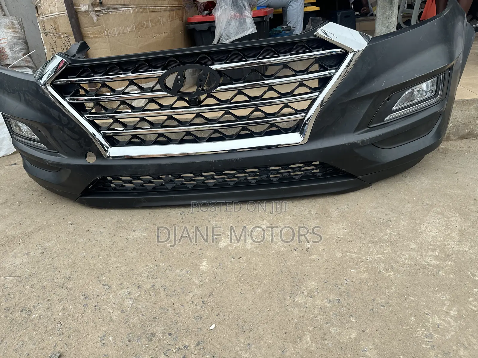Hyundai Tucson 2019-200 Front Bumper Complete