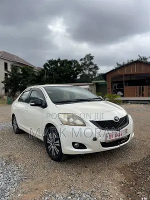Toyota Belta 2010 White