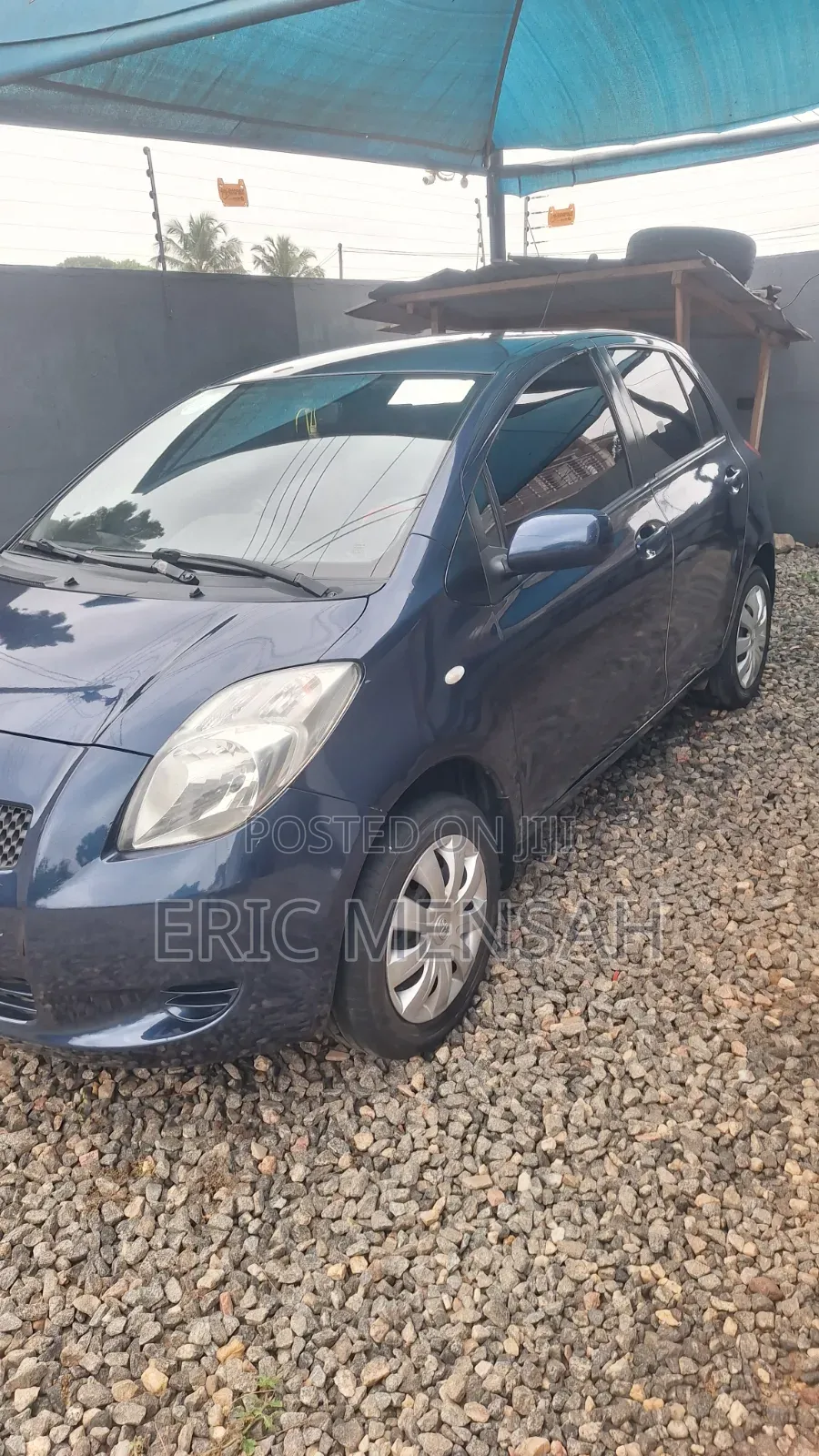 Toyota Yaris Base Hatchback 5dr 2010 Blue