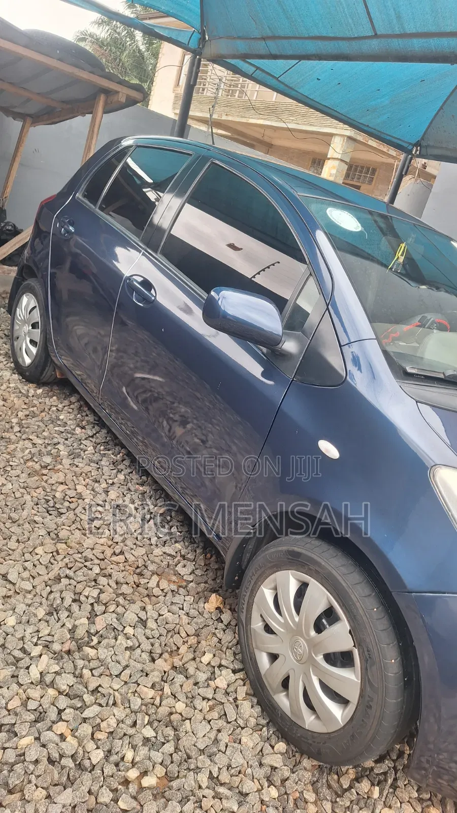 Toyota Yaris Base Hatchback 5dr 2010 Blue