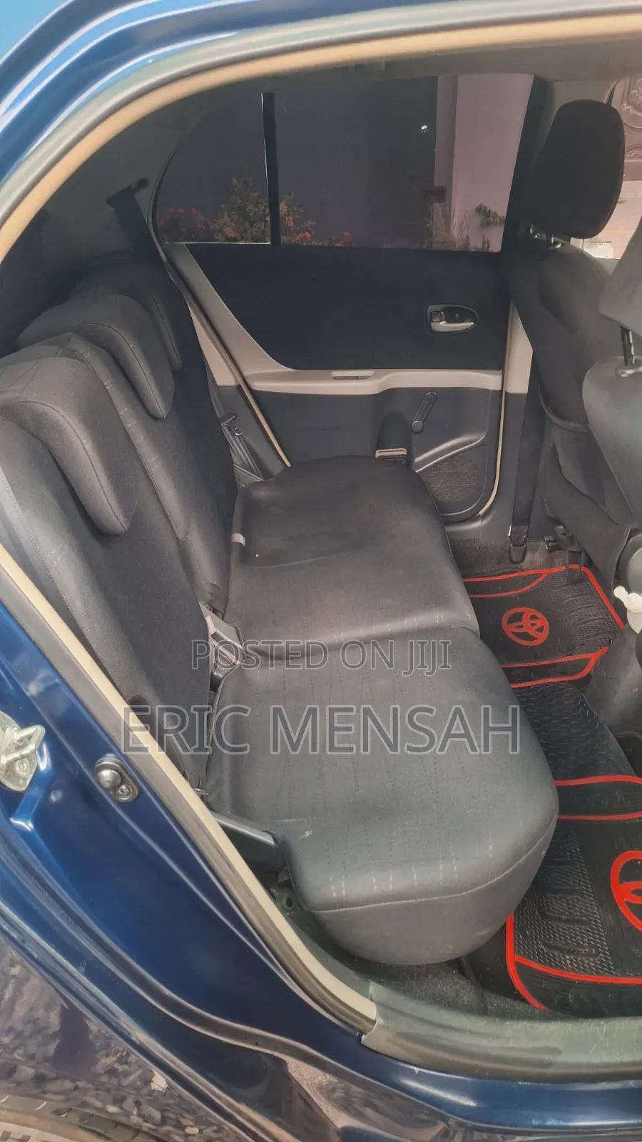 Toyota Yaris Base Hatchback 5dr 2010 Blue
