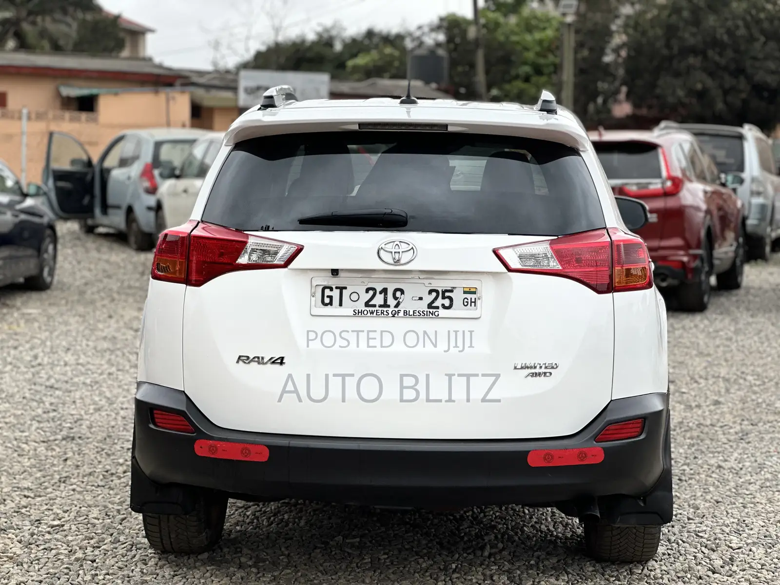 Toyota RAV4 2013 White