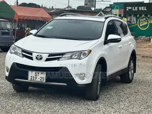 Toyota RAV4 2013 White