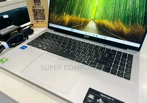 New Laptop Acer Swift 16 16GB Intel Core i5 SSD 512GB
